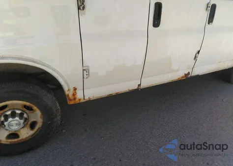 2015 Chevrolet Express 2500 Work Van из США, поврежденный, VIN 1GCWGFCF5F1168924